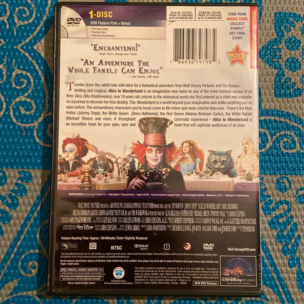 Disney’s Alice in Wonderland: A Film By Tim Burton - Picture 3 of 5